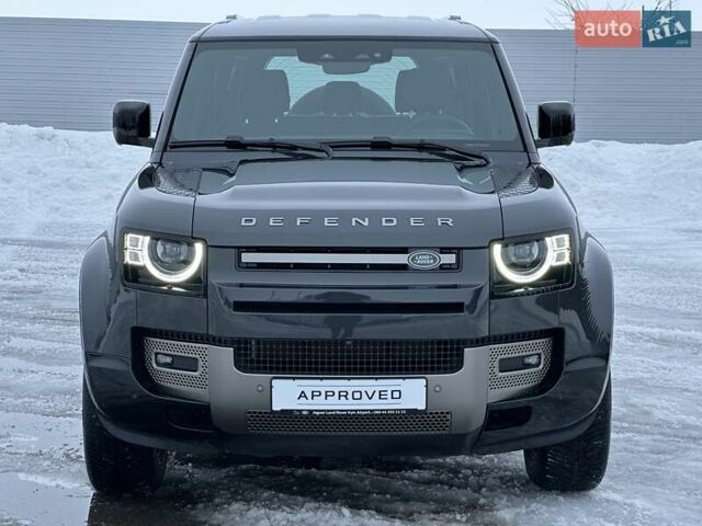Серый Ленд Ровер Дефендер, объемом двигателя 3 л и пробегом 10 тыс. км за 115000 $, фото 1 на Automoto.ua