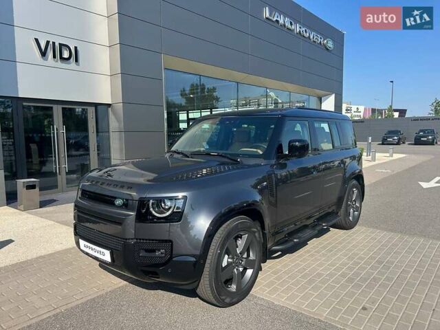 Ленд Ровер Дефендер 2025 у Києві на Automoto.ua Сірий Ленд Ровер Дефендер, об'ємом двигуна 3 л та пробігом 2 тис. км за 121594 $, фото 5 на Automoto.ua