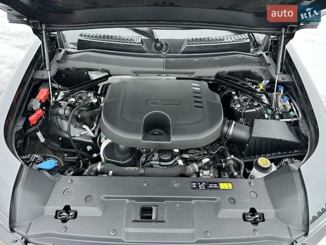 Серый Ленд Ровер Дефендер, объемом двигателя 3 л и пробегом 10 тыс. км за 115000 $, фото 35 на Automoto.ua