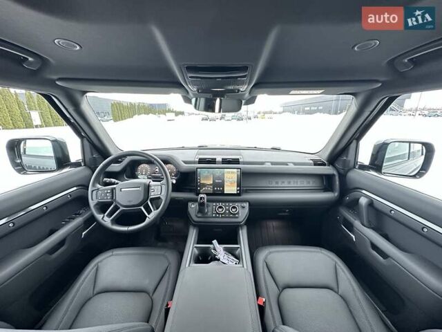 Серый Ленд Ровер Дефендер, объемом двигателя 3 л и пробегом 10 тыс. км за 115000 $, фото 24 на Automoto.ua