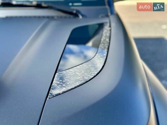 Серый Ленд Ровер Дефендер, объемом двигателя 5 л и пробегом 5 тыс. км за 265000 $, фото 5 на Automoto.ua