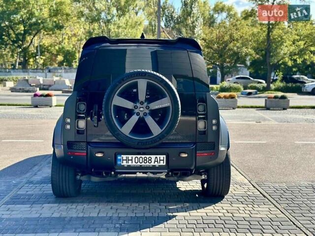 Серый Ленд Ровер Дефендер, объемом двигателя 5 л и пробегом 5 тыс. км за 265000 $, фото 9 на Automoto.ua