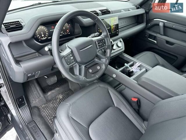 Серый Ленд Ровер Дефендер, объемом двигателя 3 л и пробегом 10 тыс. км за 115000 $, фото 10 на Automoto.ua