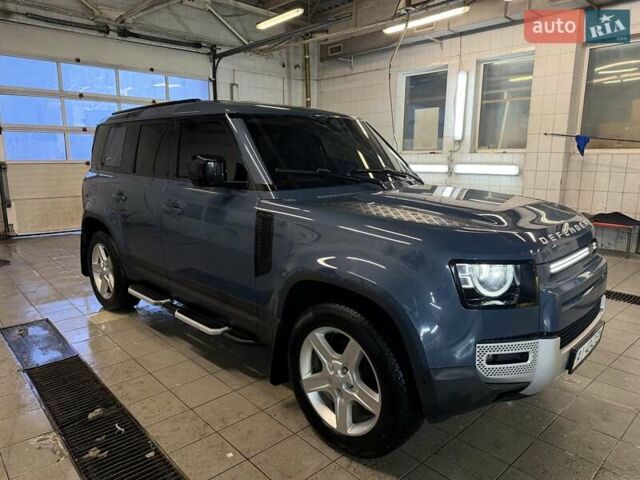Синій Ленд Ровер Дефендер, об'ємом двигуна 2 л та пробігом 99 тис. км за 52500 $, фото 2 на Automoto.ua