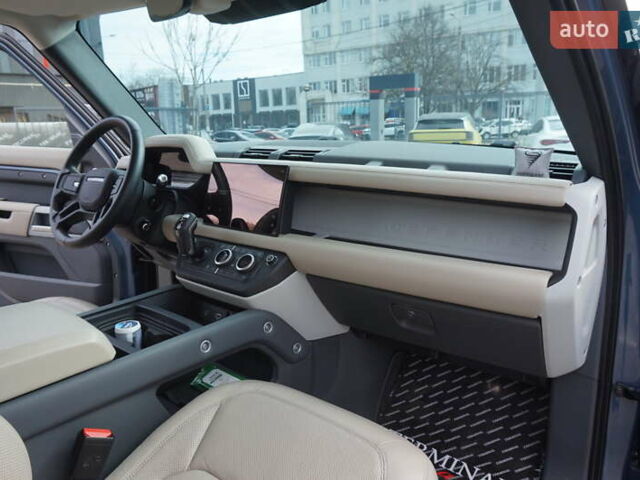 Синий Ленд Ровер Дефендер, объемом двигателя 3 л и пробегом 27 тыс. км за 74900 $, фото 33 на Automoto.ua