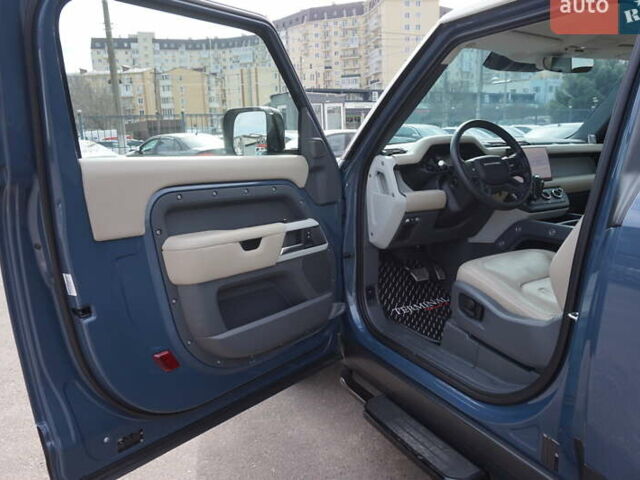 Синий Ленд Ровер Дефендер, объемом двигателя 3 л и пробегом 27 тыс. км за 74900 $, фото 16 на Automoto.ua
