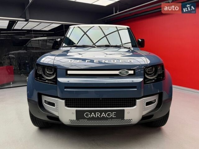 Синий Ленд Ровер Дефендер, объемом двигателя 3 л и пробегом 28 тыс. км за 68500 $, фото 2 на Automoto.ua