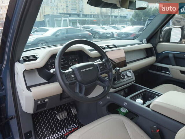 Синий Ленд Ровер Дефендер, объемом двигателя 3 л и пробегом 27 тыс. км за 74900 $, фото 38 на Automoto.ua