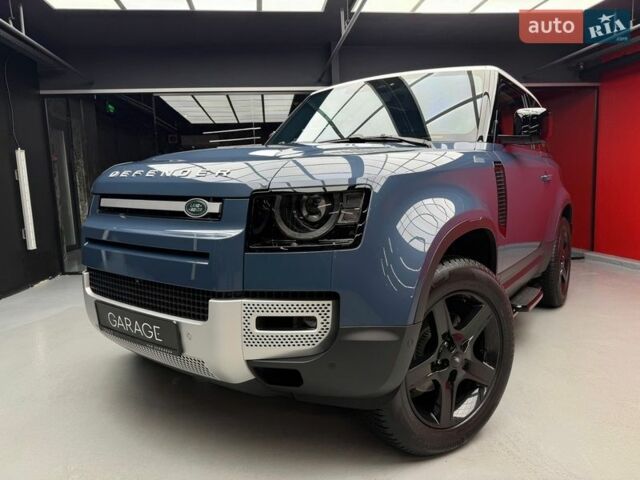 Синий Ленд Ровер Дефендер, объемом двигателя 3 л и пробегом 28 тыс. км за 68500 $, фото 3 на Automoto.ua