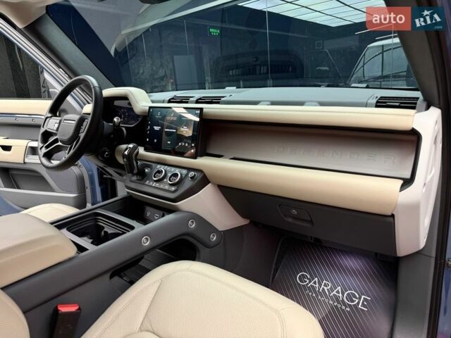 Синий Ленд Ровер Дефендер, объемом двигателя 3 л и пробегом 28 тыс. км за 68500 $, фото 44 на Automoto.ua