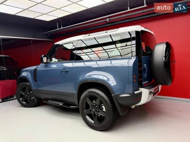 Синий Ленд Ровер Дефендер, объемом двигателя 3 л и пробегом 28 тыс. км за 68500 $, фото 19 на Automoto.ua