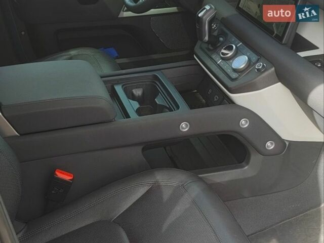 Синій Ленд Ровер Дефендер, об'ємом двигуна 3 л та пробігом 32 тис. км за 79000 $, фото 10 на Automoto.ua