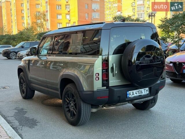 Зелений Ленд Ровер Дефендер, об'ємом двигуна 2 л та пробігом 85 тис. км за 48500 $, фото 3 на Automoto.ua