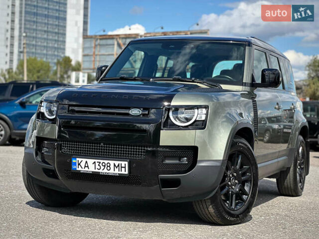Зелений Ленд Ровер Дефендер, об'ємом двигуна 2 л та пробігом 77 тис. км за 52800 $, фото 2 на Automoto.ua