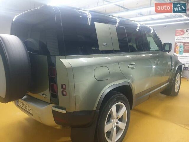 Зелений Ленд Ровер Дефендер, об'ємом двигуна 2 л та пробігом 126 тис. км за 48000 $, фото 3 на Automoto.ua