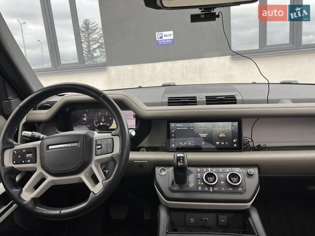 Зелений Ленд Ровер Дефендер, об'ємом двигуна 2 л та пробігом 157 тис. км за 54000 $, фото 22 на Automoto.ua