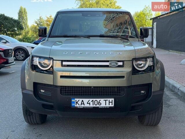 Зелений Ленд Ровер Дефендер, об'ємом двигуна 2 л та пробігом 85 тис. км за 48500 $, фото 1 на Automoto.ua