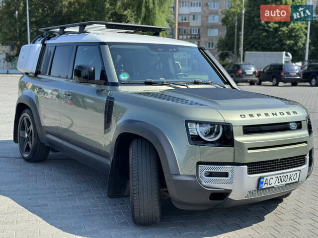 Зелений Ленд Ровер Дефендер, об'ємом двигуна 2 л та пробігом 61 тис. км за 53200 $, фото 2 на Automoto.ua