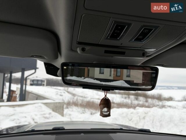 Зеленый Ленд Ровер Дефендер, объемом двигателя 2 л и пробегом 164 тыс. км за 49900 $, фото 39 на Automoto.ua