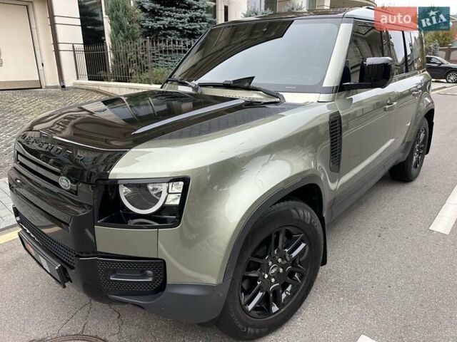 Зеленый Ленд Ровер Дефендер, объемом двигателя 2 л и пробегом 77 тыс. км за 52000 $, фото 5 на Automoto.ua