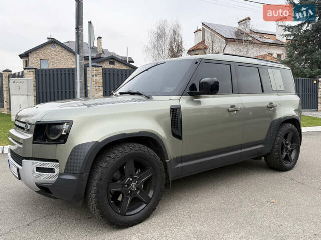 Зелений Ленд Ровер Дефендер, об'ємом двигуна 2 л та пробігом 108 тис. км за 55000 $, фото 2 на Automoto.ua