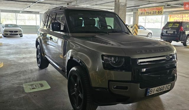Зеленый Ленд Ровер Дефендер, объемом двигателя 3 л и пробегом 105 тыс. км за 65500 $, фото 62 на Automoto.ua