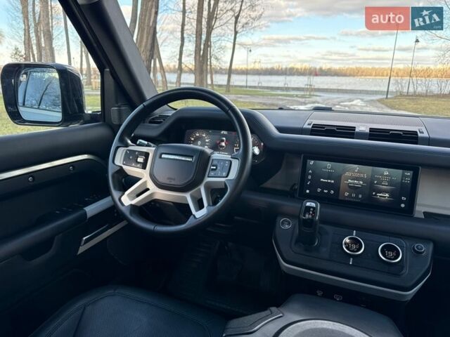 Зелений Ленд Ровер Дефендер, об'ємом двигуна 3 л та пробігом 79 тис. км за 68000 $, фото 60 на Automoto.ua