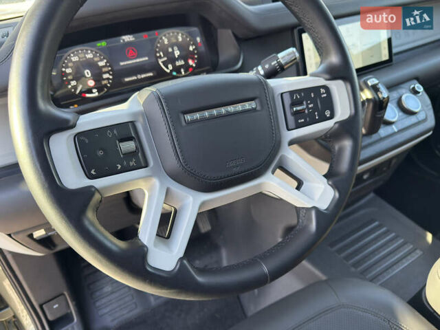 Зеленый Ленд Ровер Дефендер, объемом двигателя 3 л и пробегом 78 тыс. км за 68000 $, фото 46 на Automoto.ua