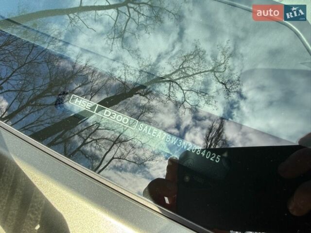 Зелений Ленд Ровер Дефендер, об'ємом двигуна 3 л та пробігом 79 тис. км за 68000 $, фото 24 на Automoto.ua