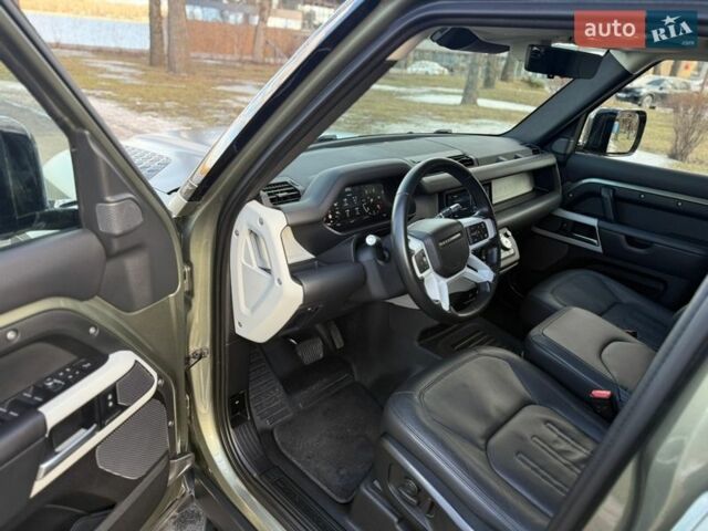 Зелений Ленд Ровер Дефендер, об'ємом двигуна 3 л та пробігом 79 тис. км за 68000 $, фото 37 на Automoto.ua