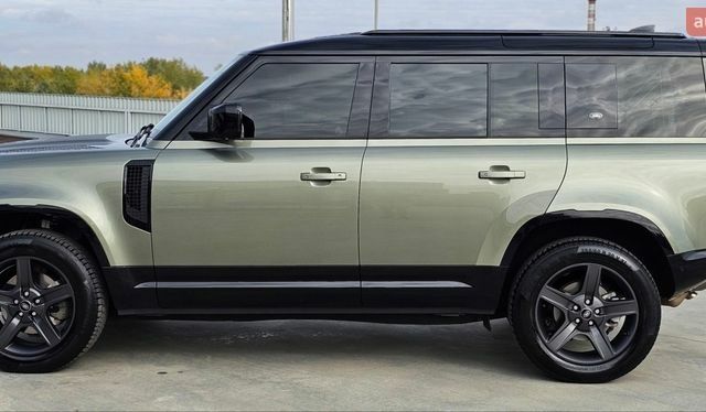 Зеленый Ленд Ровер Дефендер, объемом двигателя 3 л и пробегом 105 тыс. км за 65500 $, фото 53 на Automoto.ua