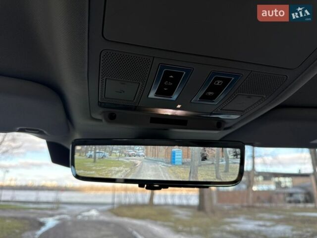 Зелений Ленд Ровер Дефендер, об'ємом двигуна 3 л та пробігом 79 тис. км за 68000 $, фото 59 на Automoto.ua