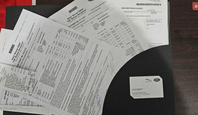 Зеленый Ленд Ровер Дефендер, объемом двигателя 3 л и пробегом 105 тыс. км за 65500 $, фото 74 на Automoto.ua