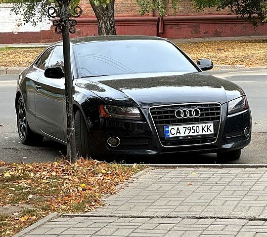 Зелений Ленд Ровер Дефендер, об'ємом двигуна 3 л та пробігом 41 тис. км за 75000 $, фото 5 на Automoto.ua