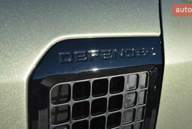 Ленд Ровер Дефендер 2022 в Одессе на Automoto.ua Зеленый Ленд Ровер Дефендер, объемом двигателя 3 л и пробегом 29 тыс. км за 77000 $, фото 49 на Automoto.ua