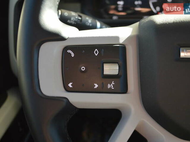 Ленд Ровер Дефендер 2022 в Одессе на Automoto.ua Зеленый Ленд Ровер Дефендер, объемом двигателя 3 л и пробегом 29 тыс. км за 77000 $, фото 25 на Automoto.ua