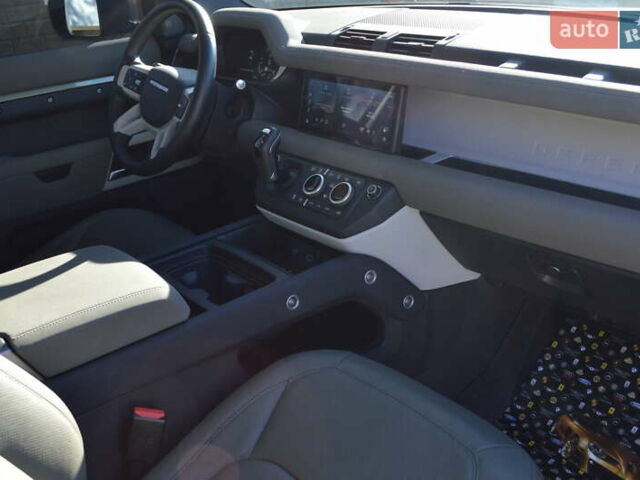 Ленд Ровер Дефендер 2022 в Одессе на Automoto.ua Зеленый Ленд Ровер Дефендер, объемом двигателя 3 л и пробегом 29 тыс. км за 77000 $, фото 32 на Automoto.ua