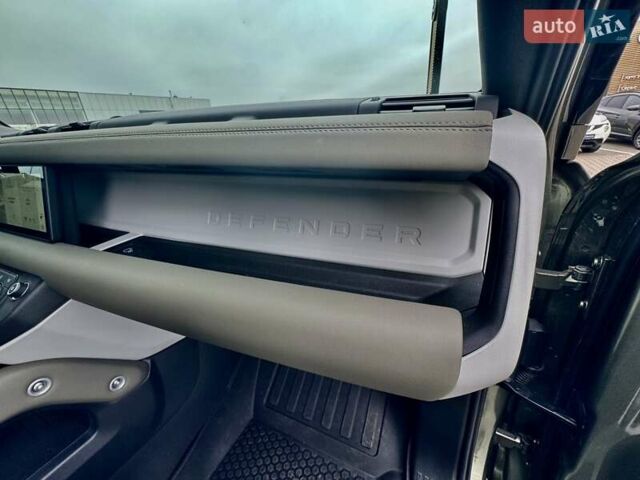 Зеленый Ленд Ровер Дефендер, объемом двигателя 3 л и пробегом 6 тыс. км за 79999 $, фото 24 на Automoto.ua