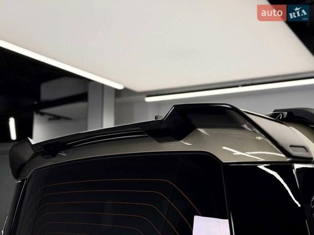 Зеленый Ленд Ровер Дефендер, объемом двигателя 3 л и пробегом 7 тыс. км за 82990 $, фото 19 на Automoto.ua