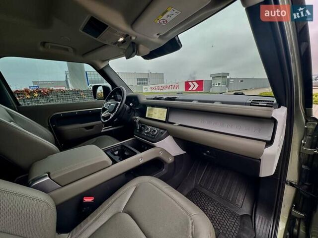 Зеленый Ленд Ровер Дефендер, объемом двигателя 3 л и пробегом 6 тыс. км за 79999 $, фото 27 на Automoto.ua