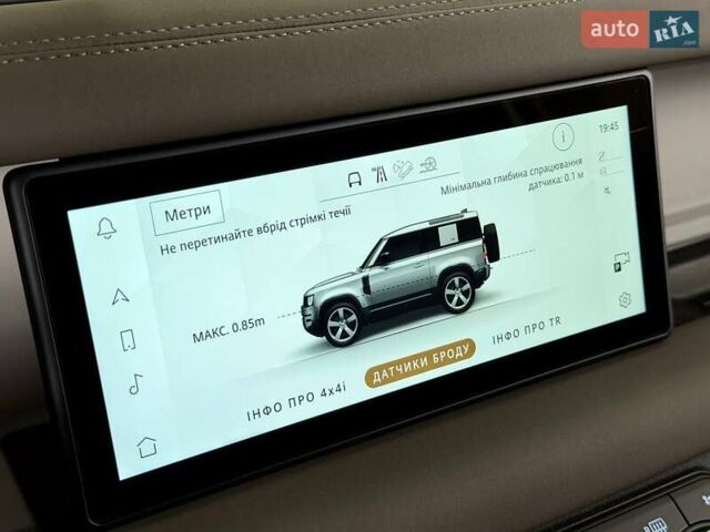 Зеленый Ленд Ровер Дефендер, объемом двигателя 3 л и пробегом 7 тыс. км за 82990 $, фото 44 на Automoto.ua