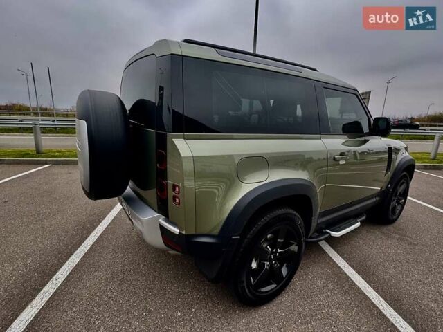 Зеленый Ленд Ровер Дефендер, объемом двигателя 3 л и пробегом 6 тыс. км за 79999 $, фото 4 на Automoto.ua