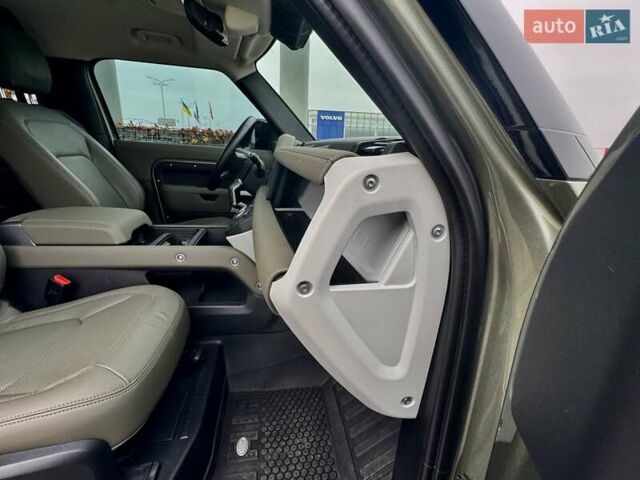 Зеленый Ленд Ровер Дефендер, объемом двигателя 3 л и пробегом 6 тыс. км за 79999 $, фото 25 на Automoto.ua