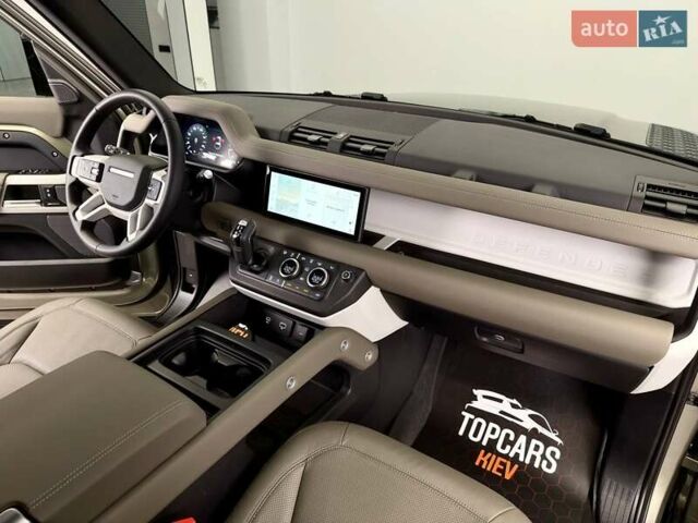 Зеленый Ленд Ровер Дефендер, объемом двигателя 3 л и пробегом 7 тыс. км за 82990 $, фото 62 на Automoto.ua