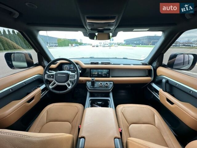 Зелений Ленд Ровер Дефендер, об'ємом двигуна 3 л та пробігом 56 тис. км за 79000 $, фото 24 на Automoto.ua