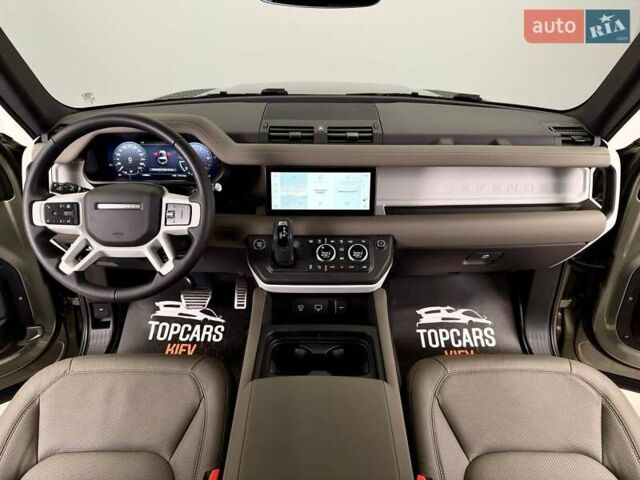 Зеленый Ленд Ровер Дефендер, объемом двигателя 3 л и пробегом 7 тыс. км за 82990 $, фото 50 на Automoto.ua