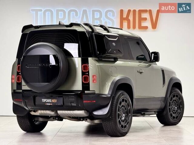 Зеленый Ленд Ровер Дефендер, объемом двигателя 3 л и пробегом 7 тыс. км за 80800 $, фото 41 на Automoto.ua