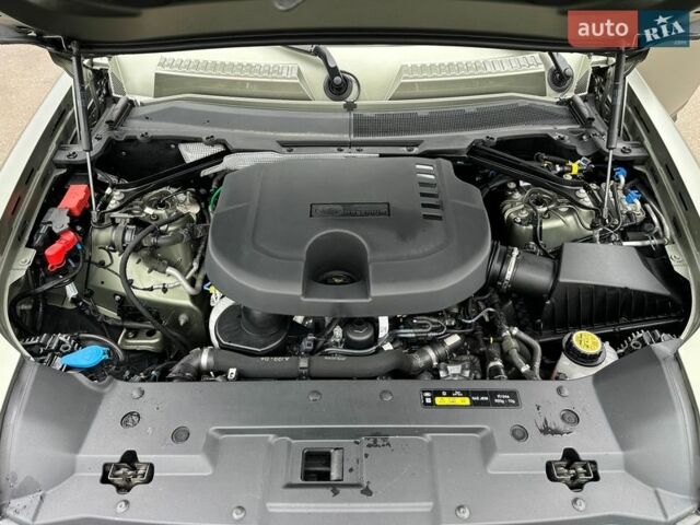 Зелений Ленд Ровер Дефендер, об'ємом двигуна 3 л та пробігом 56 тис. км за 79000 $, фото 35 на Automoto.ua