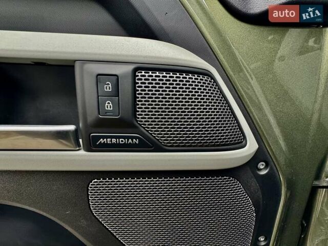 Зеленый Ленд Ровер Дефендер, объемом двигателя 3 л и пробегом 6 тыс. км за 79999 $, фото 34 на Automoto.ua