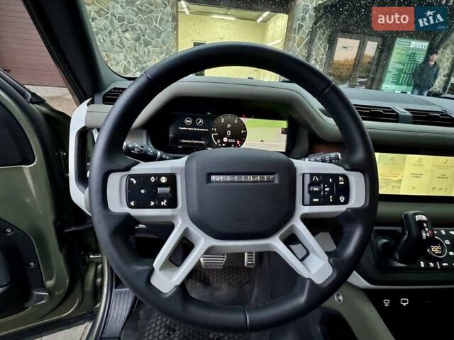 Ленд Ровер Дефендер 2023 у Броварах на Automoto.ua Зелений Ленд Ровер Дефендер, об'ємом двигуна 3 л та пробігом 6 тис. км за 87000 $, фото 11 на Automoto.ua